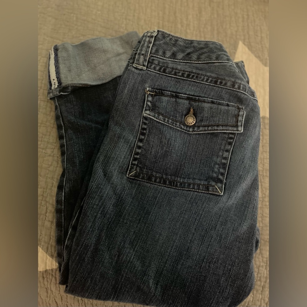 Banana Republic Capri pants size 12
Vguc circa 2007